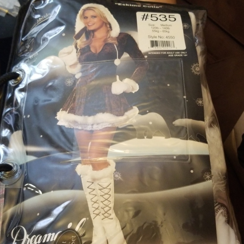 Eskimo cutie costume
